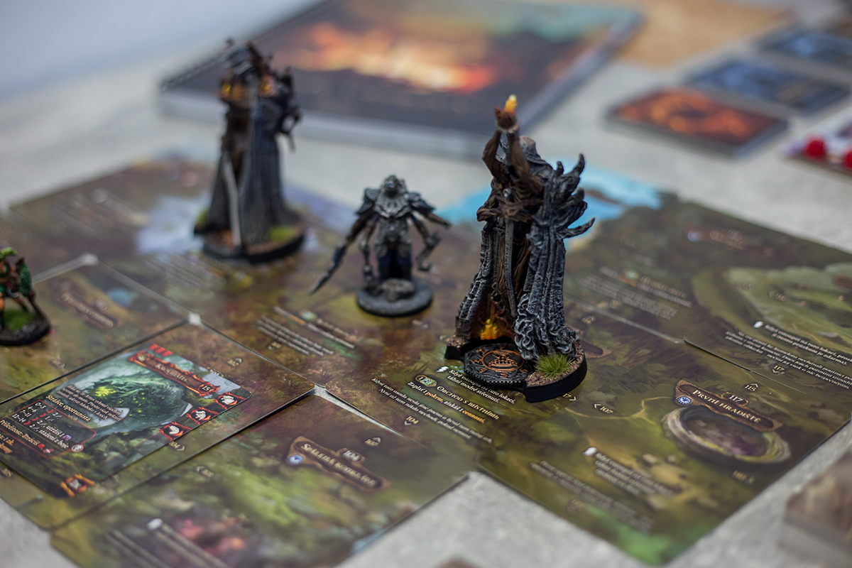 Tainted Grail: Pád Avalonu